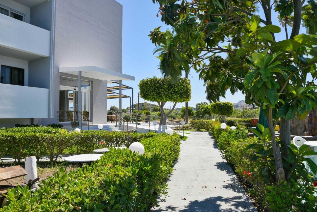 Tsampika Hotel פליראקי מראה חיצוני תמונה