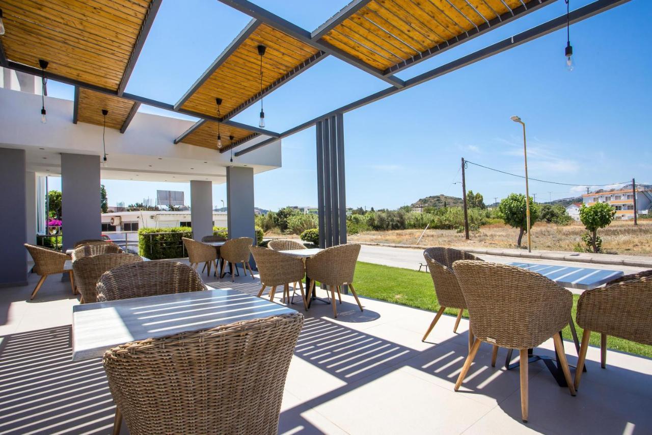 Tsampika Hotel פליראקי מראה חיצוני תמונה