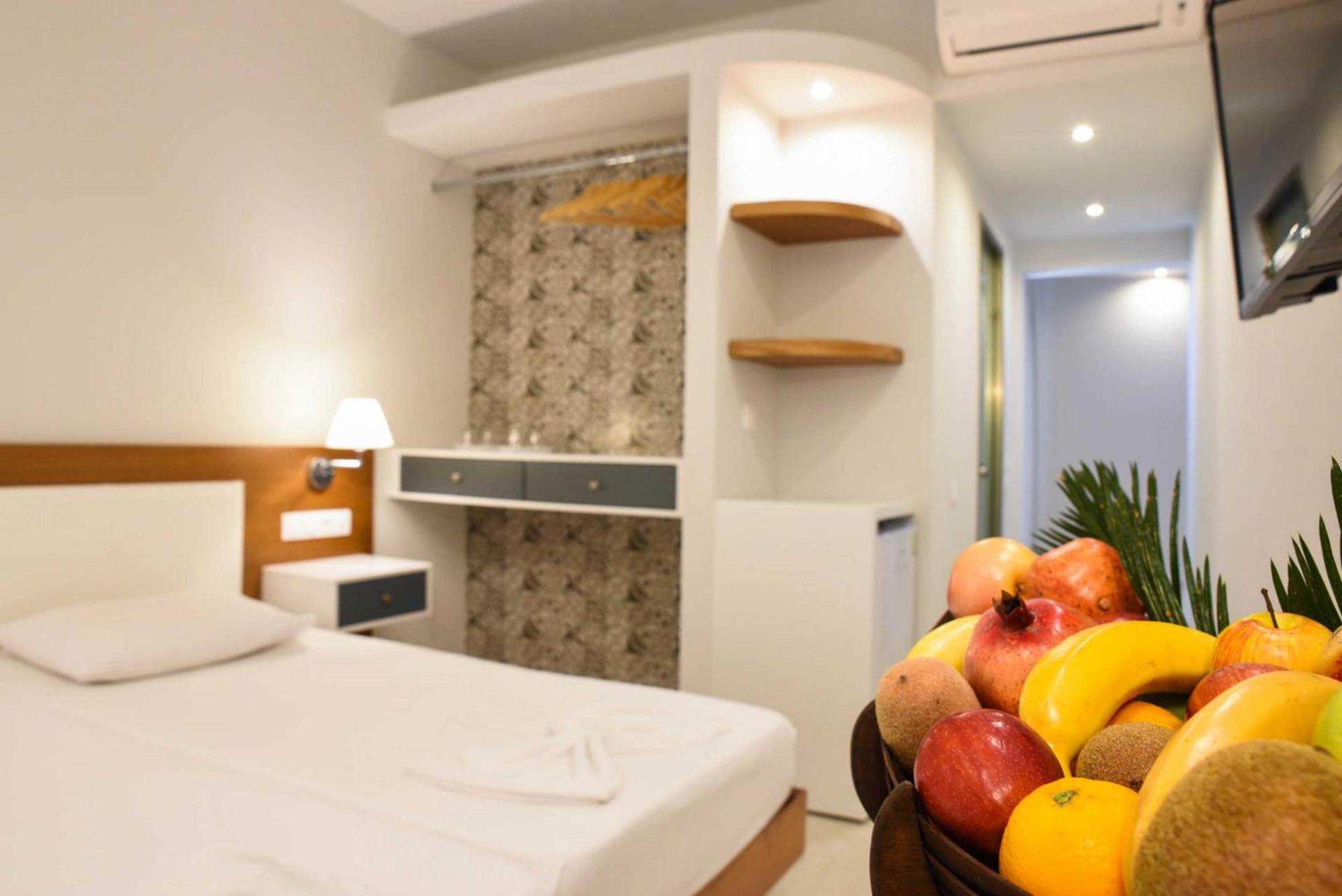 Tsampika Hotel פליראקי חדר תמונה